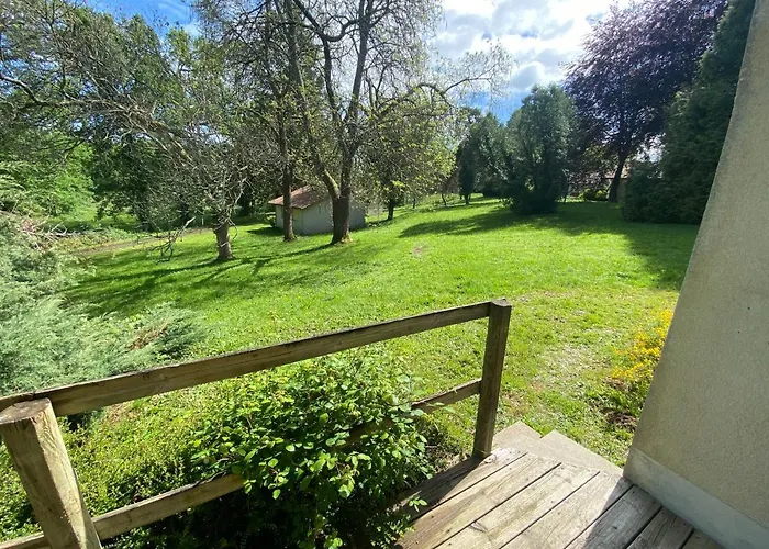 - En Bord De Vienne Aldeamento Turístico *