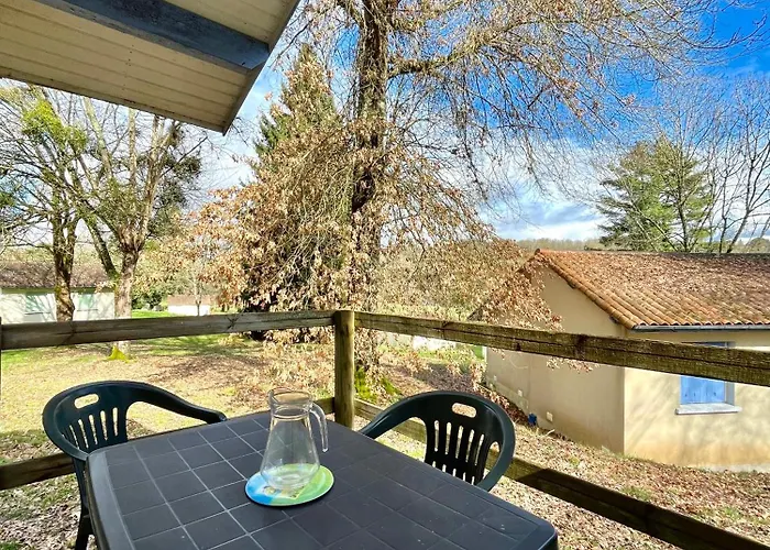 Aldeamento Turístico - En Bord De Vienne Manot